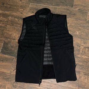 LULULEMON BLACK VEST